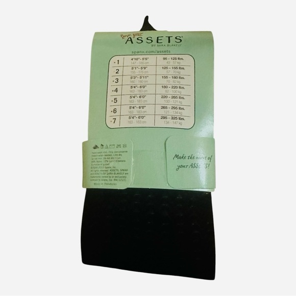 ASSETS by Sara Blakely Shaping Tights | Textured Wish Bone | Size 1 | Black - Picture 4 of 4